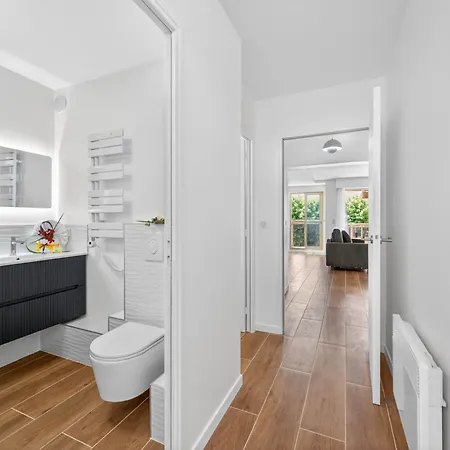 Boyer - Somptueux 3 Pièces Carré D'or Parking Privé