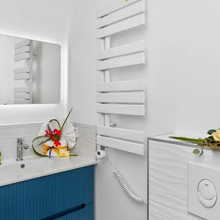 Boyer - Somptueux 3 Pièces Carré D'or Parking Privé Apartamento Menton