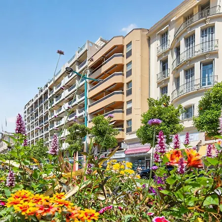 Boyer - Somptueux 3 Pièces Carré D'or Parking Privé